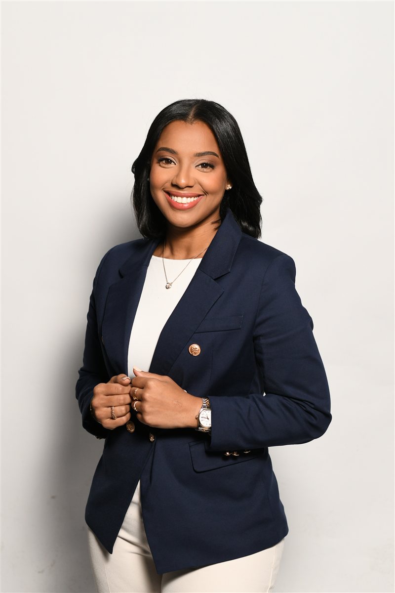 Stephany Rosario Zarzuela — CEO & Founder of Remote Experts